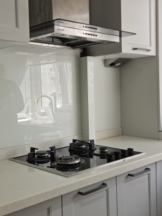 Mutfak Tezgah Aras� Cam modelleri